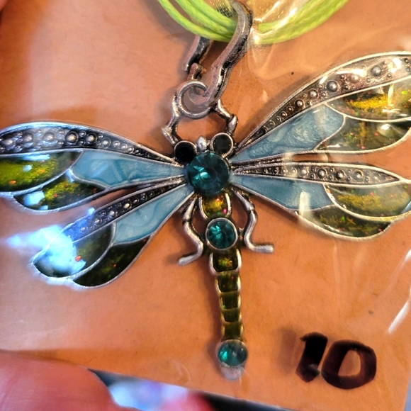 🛒🛍️💥NWT beautiful enamel and rhinestone turquoise and green dragonfly - Picture 1 of 4